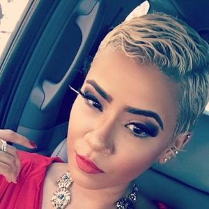 Meet your Posher, Juneve